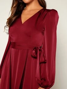 SHEIN Clasi Vestido con cinturón de manga farol de muslo con abertura - Burdeos - Ver 6