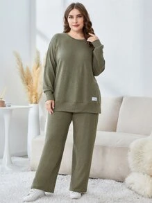 Mulvari Plus Patched Detail Drop Shoulder Sweatshirt & Trousers - Army Green - View 5