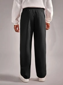 ROMWE MEN Guys Wings & Letter Graphic Pants - Black - View 2