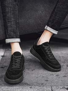 Men Lace-up Front Skate Shoes - Black - View 4