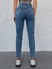 Cloudara Jeans informales con lavado y ajuste de mamá - Azul lavado medio - Ver 2