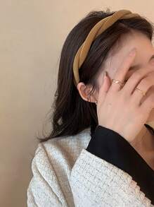Twist Detail Headband - Brown - View 1
