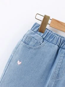 年輕女孩1條純棉直筒褲,紅心刺繡原始邊緣 - 淺色水洗藍 - 查看 6