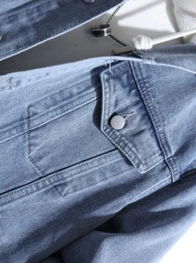 Manfinity Men Flap Pocket Denim Jacket Without Hoodie - Light Wash - View 5