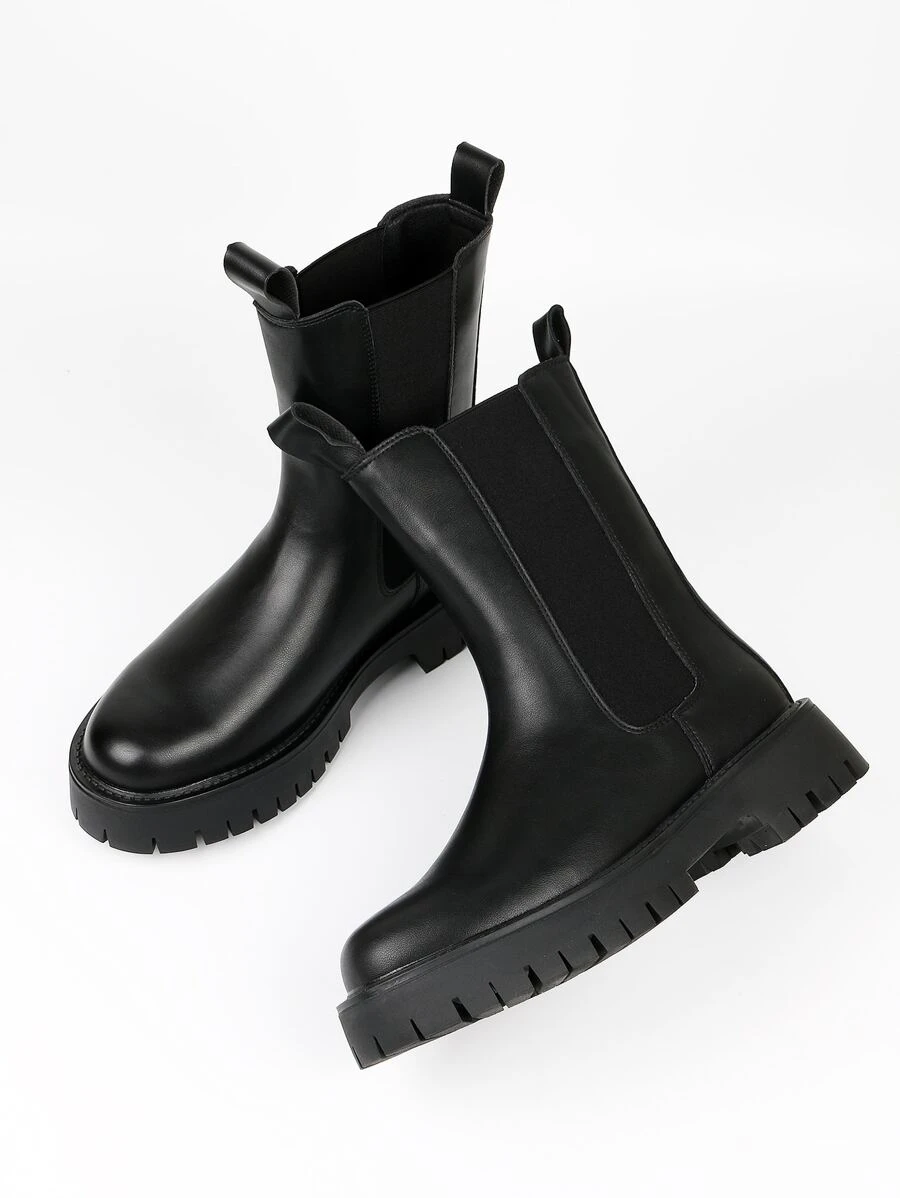 Men Slip On Chelsea Boots - Black - View 1