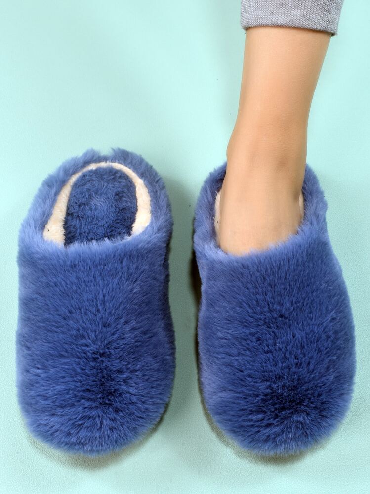 Women's Fashionable Solid Color Bedroom Slippers In Teal Blue, Minimalist And Blurry Design - Teal Blue - View 1