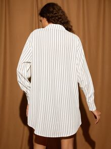 LOONEY TUNES X SHEIN Pinstriped & Cartoon Graphic Drop Shoulder Curved Hem Shirt Dress - White - View 2