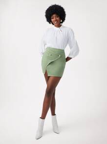 ELISA MESSI Falda bajo con abertura con diseño de botón - Verde Lima - Ver 5