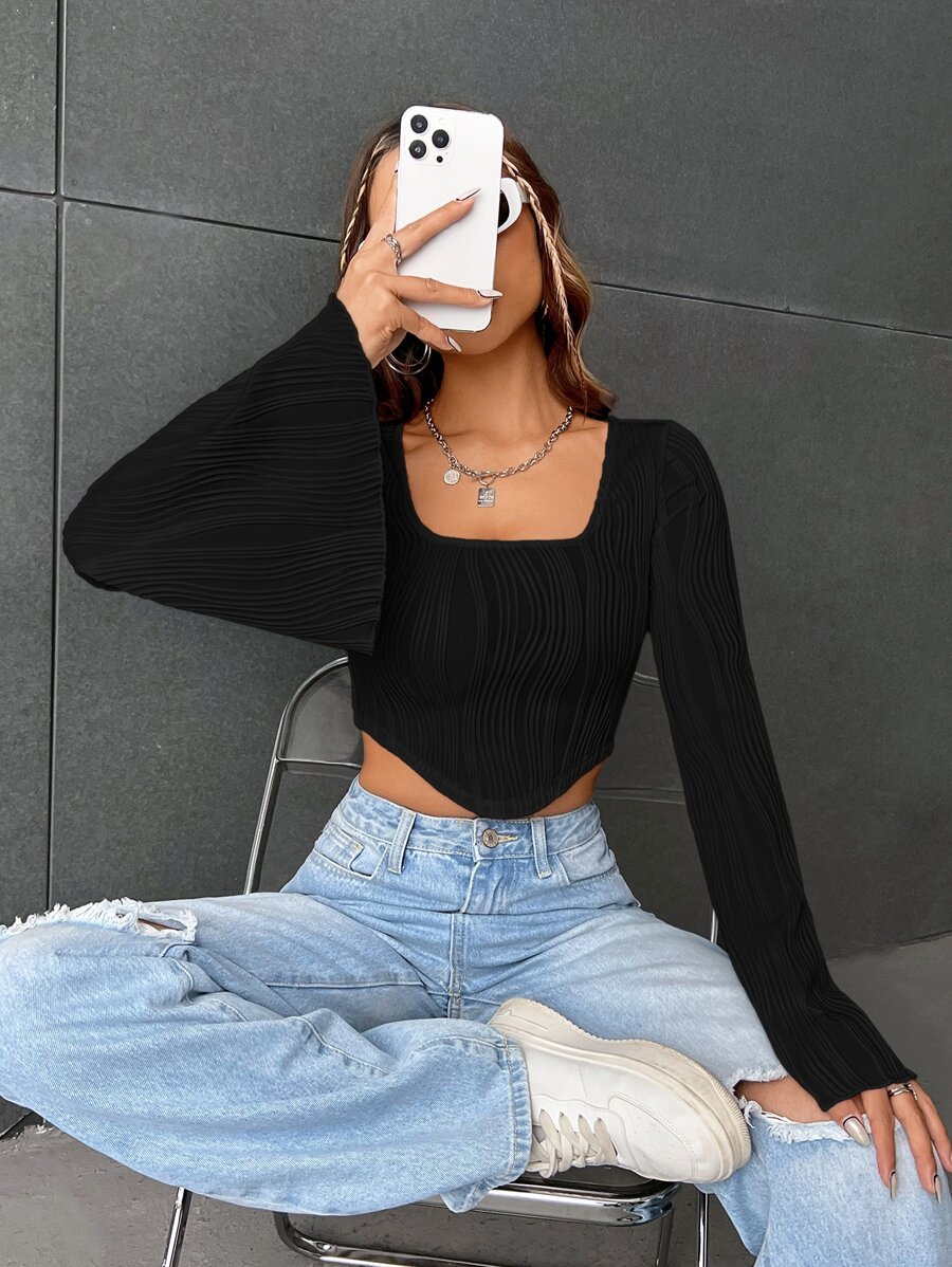 SHEIN EZwear 方領荷葉袖短款T恤 - 黑色 - 查看 1