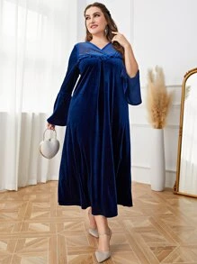 Al Najma Vestido ribete fruncido de manga con abertura de terciopelo - Azul - Ver 4