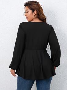 SHEIN LUNE 大碼前交叉燈籠袖荷葉邊下擺T恤 - 黑色 - 查看 2
