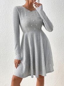 SHEIN Frenchy Vestido línea A con cuenta de perla tejido de canalé - Gris - Ver 3