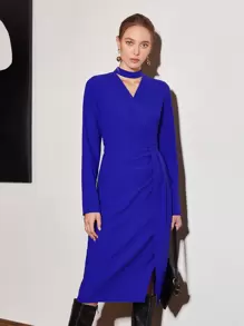 MOTF PREMIUM 鎖孔圍裹褶皺毛衣裙 - 寶藍色 - 查看 2