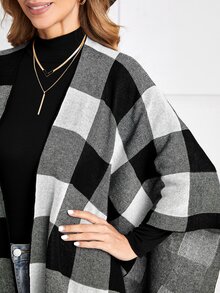 EMERY ROSE Buffalo Plaid Pattern Fringe Hem Cardigan - Black and White - View 4