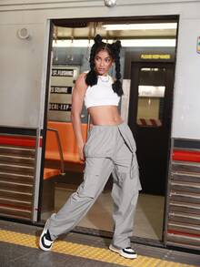 Flap Pocket Flipped Waist Cargo Trousers - Grey - View 8