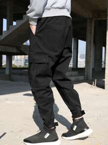 Manfinity Men Flap Pocket Drawstring Waist Cargo Trousers - Black - View 2