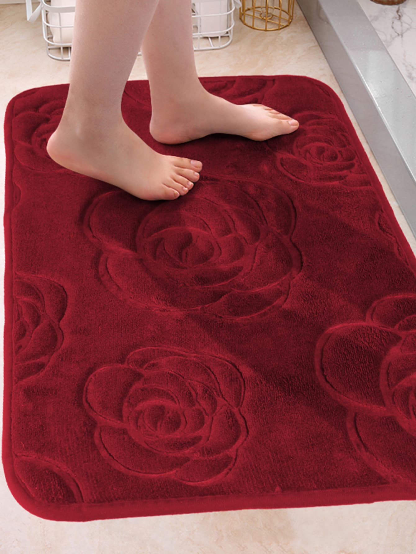 1 pieza Felpudo de piso con relieve de rosa de franela, adecuado para uso diario, felpudo del Día de San Valentín, decoración de baño del hogar, alfombra de baño, alfombra de piso, alfombra de exterior, felpudo de puerta, decoración de otoño, accesorios de baño, decoración de entrada escolar - Burdeos - Ver 1