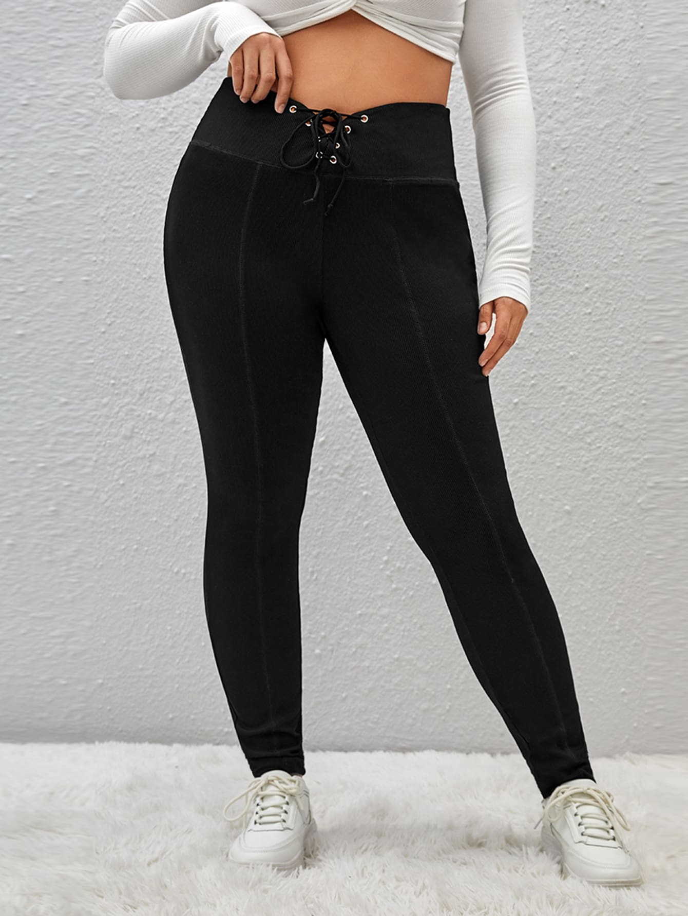 SHEIN EZwear Plus Lace Up Front Leggings - Black - View 1