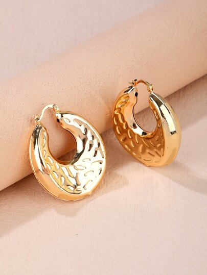 Textured Geometric Design Hoop Earrings