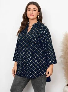 SHEIN LUNE Plus Geo Print Notched Neckline Roll Tab Sleeve Blouse - Navy Blue - View 5