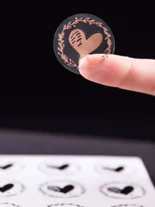 100pcs/1roll Heart Print Gift Sticker, Rose Gold Clear Envelope Seal Sticker, Multifunction Gift Bag Box Sealing Decal Valentine Day - Rose Gold - View 1