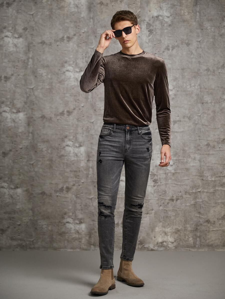 Manfinity Men Solid Crew Neck Tee - Coffee Brown - View 1