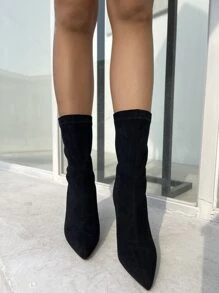 Minimalist Point Toe Slip-On Classic Boots - Black - View 2