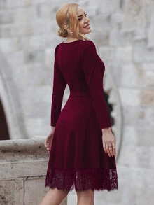 MIUSOL Contrast Eyelash Lace Sweetheart Neck Dress - Maroon - View 2