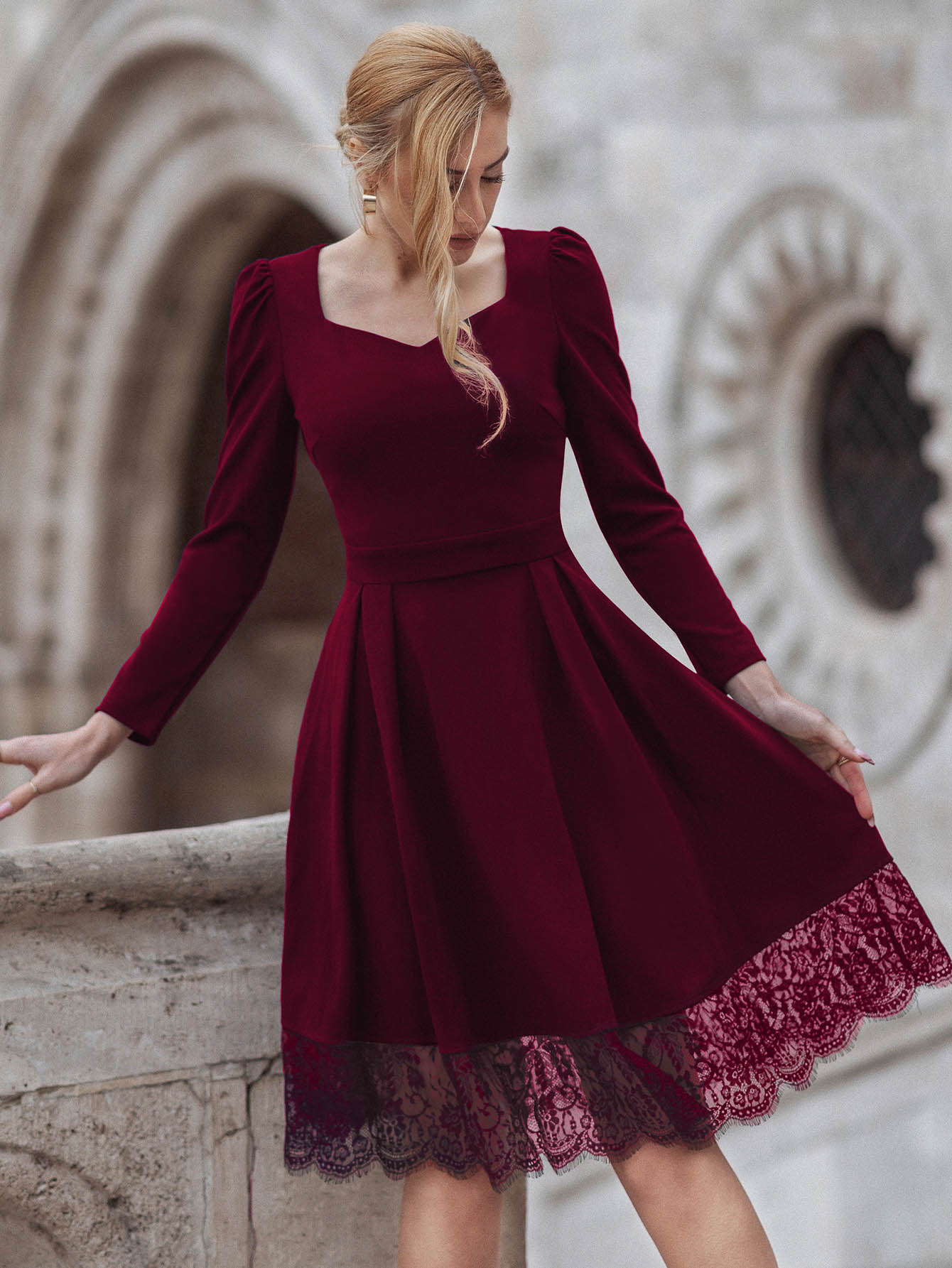 MIUSOL Contrast Eyelash Lace Sweetheart Neck Dress - Maroon - View 1