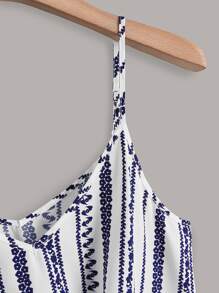 SHEIN VCAY 碎花下擺打結吊帶上衣