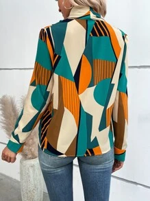 SHEIN Privé Geo Print Surplice Neck Blouse - Multicolor - View 2