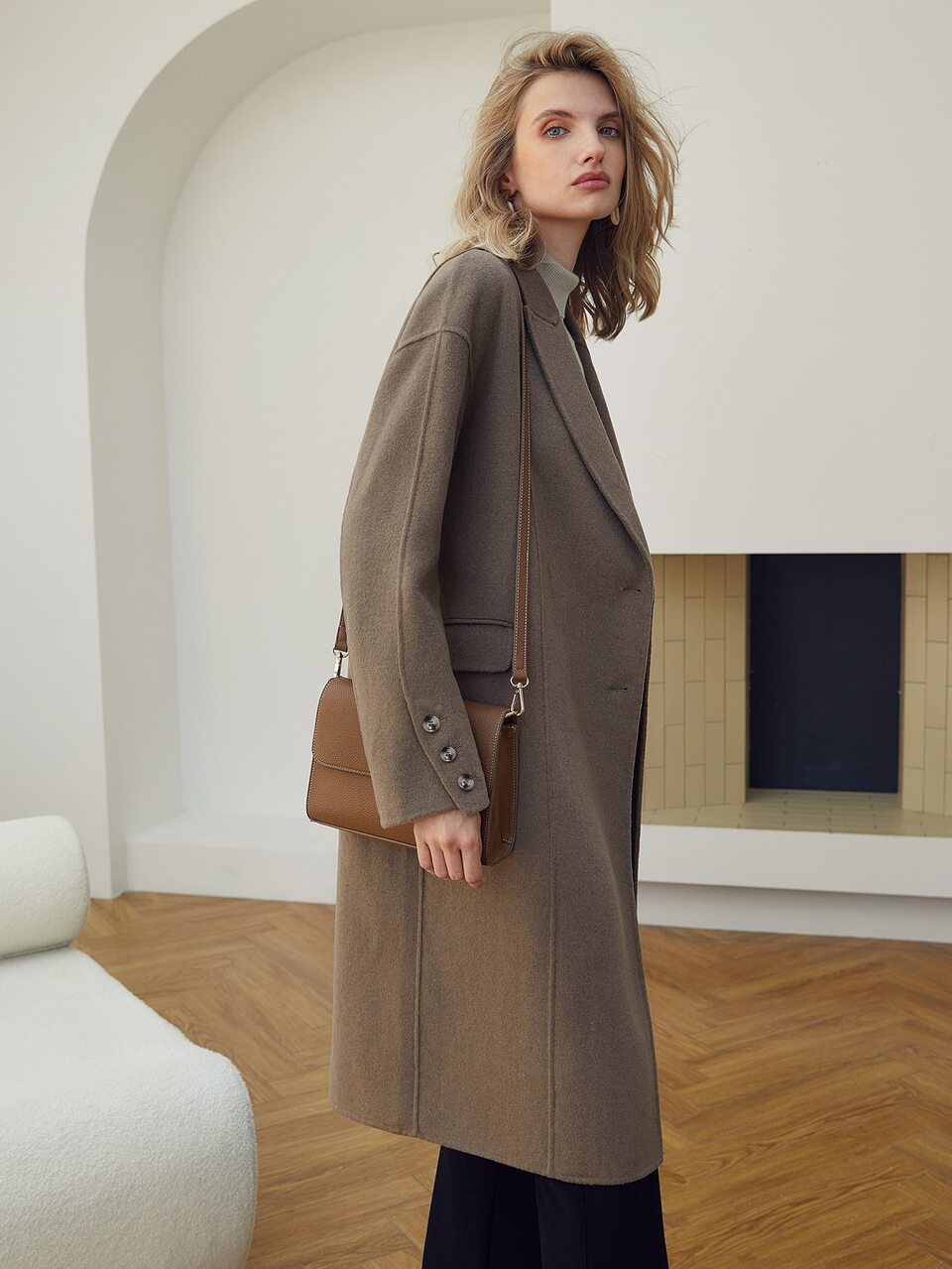 WOOL-MIX RELAXED STRAIGHT OVERCOAT