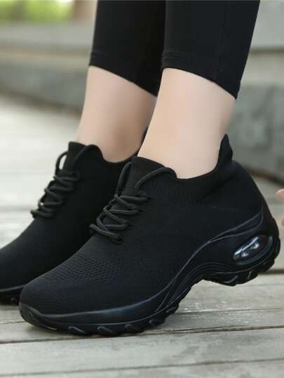 Fall/Winter Sporty Black Sneakers For Women, Lace-Up Front Running Shoes