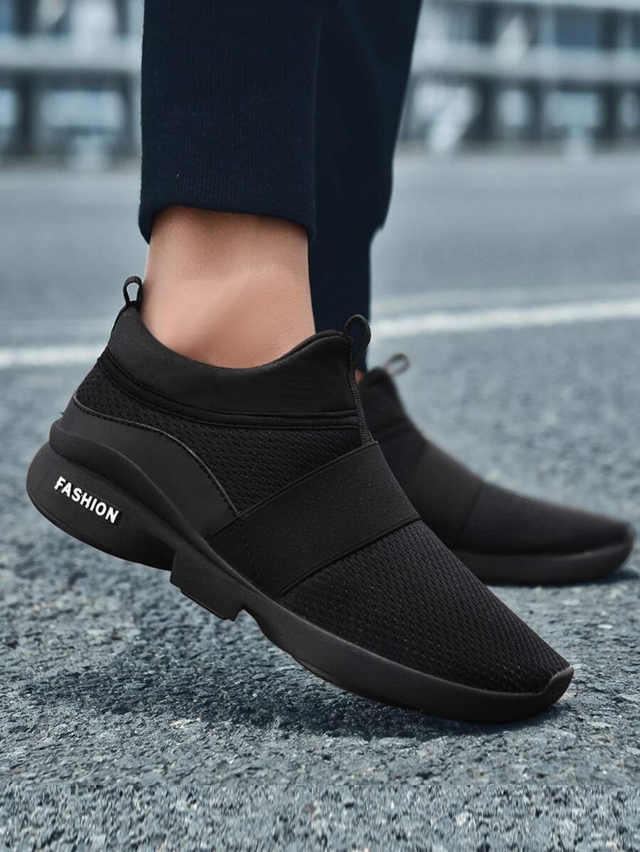 Men Slip On Running Shoes - Black - View 1