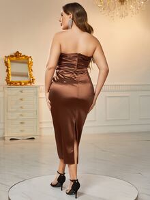 Vestido tubo con abertura trasera de satén - Café integral - Ver 2