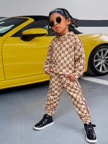 SHEIN 小男童滿版印花連帽衫和運動褲 - 彩色 - 查看 3