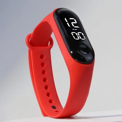 橢圓形錶盤數字手錶