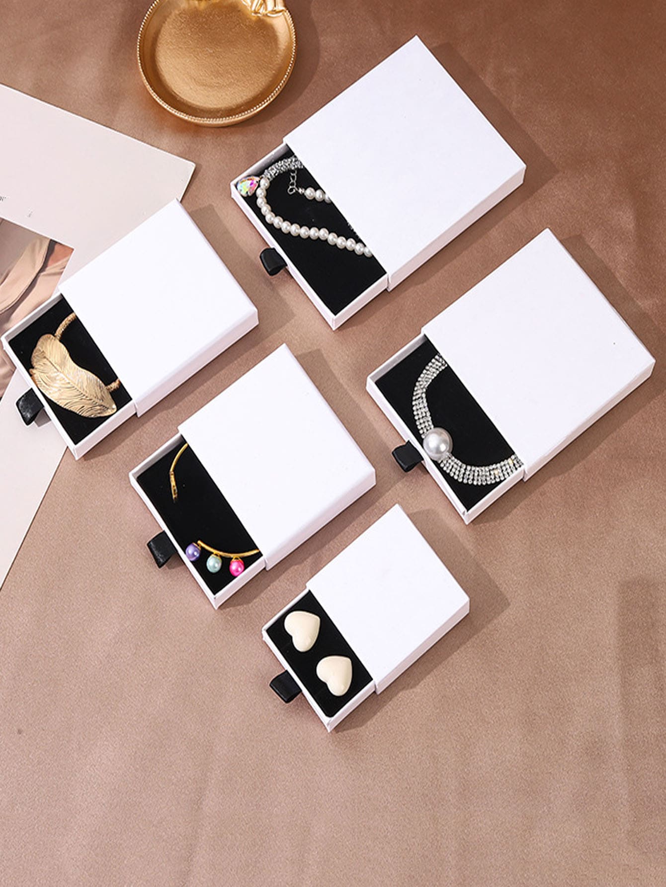 1pc Solid Jewelry Storage Box, White Jewelry Organizer For Home, Gift For Back To School - White - View 1