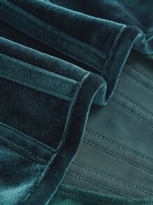 SHEIN MOD 方领不对称下摆短款上衣