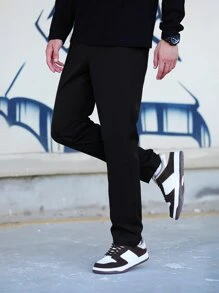 Manfinity Hypemode Men Slant Pocket Straight Leg Trousers - Black - View 5