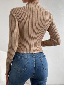 Chiquease 素色小高領短款毛衣