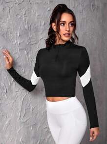 Letter Graphic Quarter Zip Sports Tee - Black - View 3