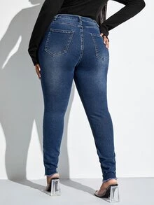 SHEIN SXY Jeans ajustados de talle alto con botón bajo - Azul lavado oscuro - Ver 2