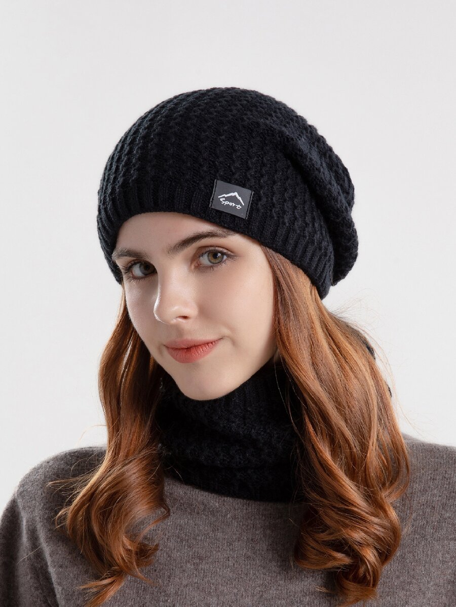 1 件女士冬季加厚针织无檐便帽带耳罩、保暖围巾套装 - 查看 1