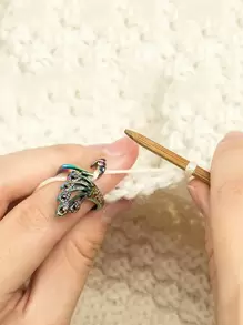 1pc Peacock Design Finger Threader, Finger Knitting Loop Ring For DIY Sewing - Multicolor - View 1