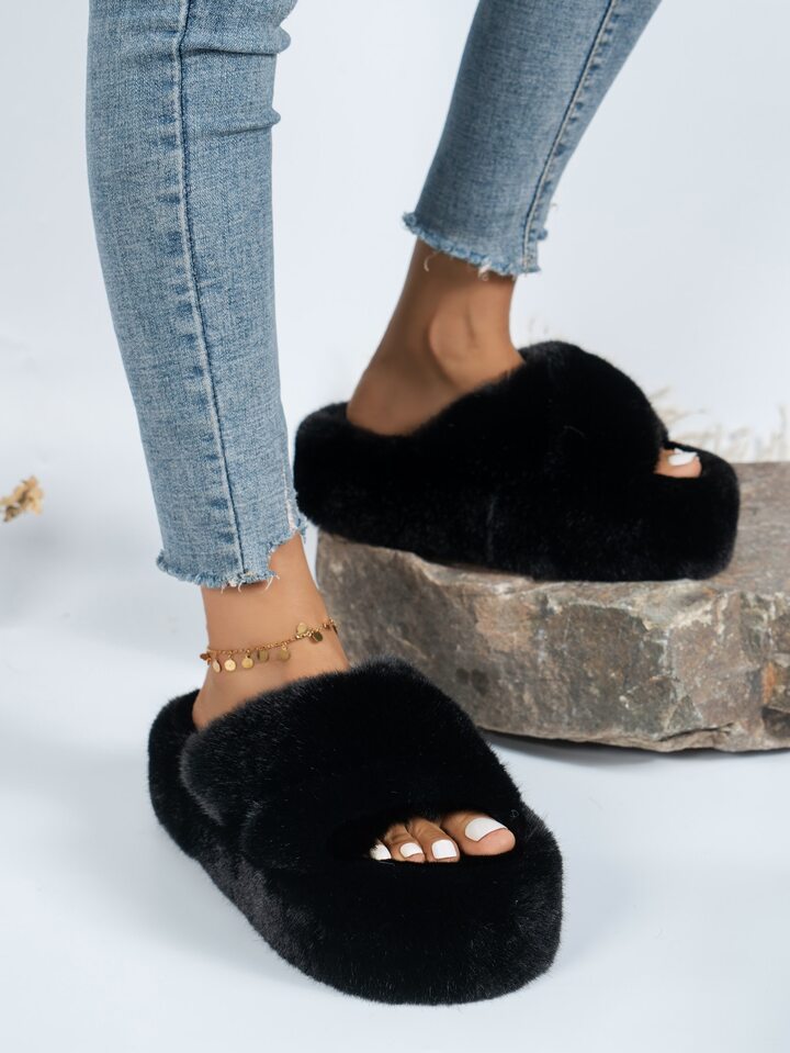 Shein faux fur hotsell slippers