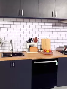 Miếng dán tường/Decal chống thấm nước dày họa tiết gạch giả cho nhà bếp - Đen và trắng - Xem 1