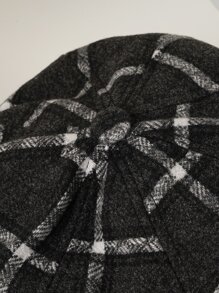 Plaid Pattern Belt Decor Baker Boy Cap - Black and White - View 3