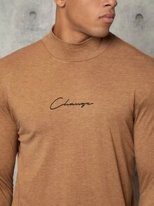 Manfinity Men Letter Graphic Mock Neck Tee - Brown - View 9
