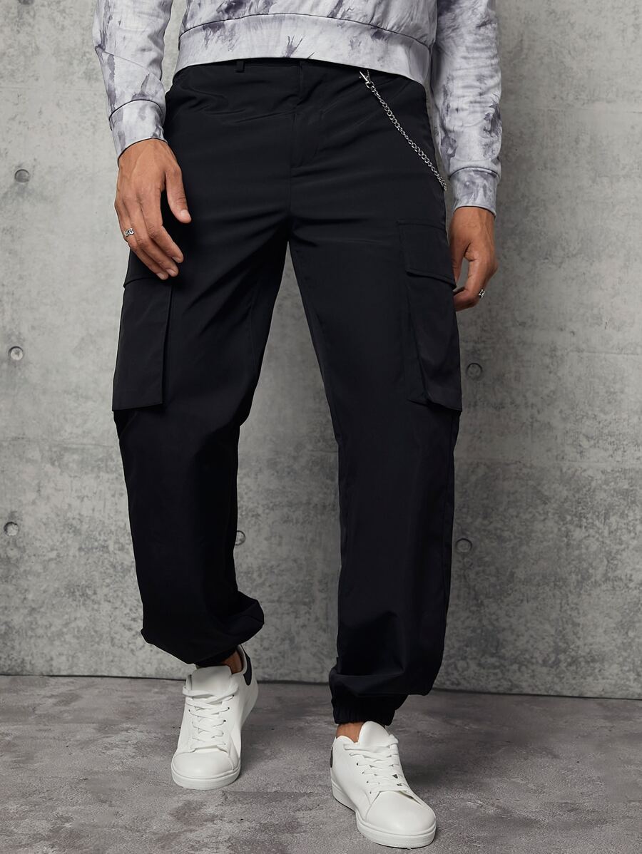 GENTILAND Hombres Pantalones cargo con bolsillo lateral con solapa con cadena - Negro - Ver 1